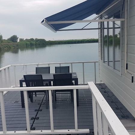 Bestmarine Waterchalets Flevo Marina Lelystad Exterior photo