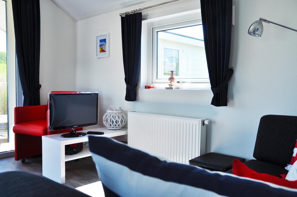 Bestmarine Waterchalets Flevo Marina Lelystad Room photo