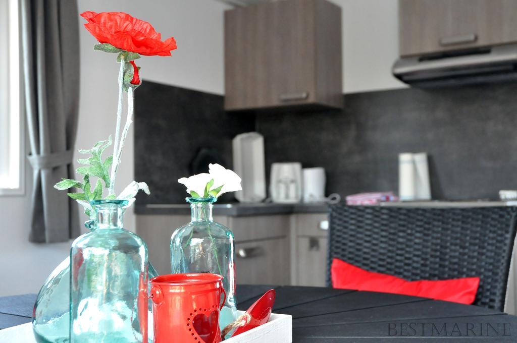 Bestmarine Waterchalets Flevo Marina Lelystad Room photo