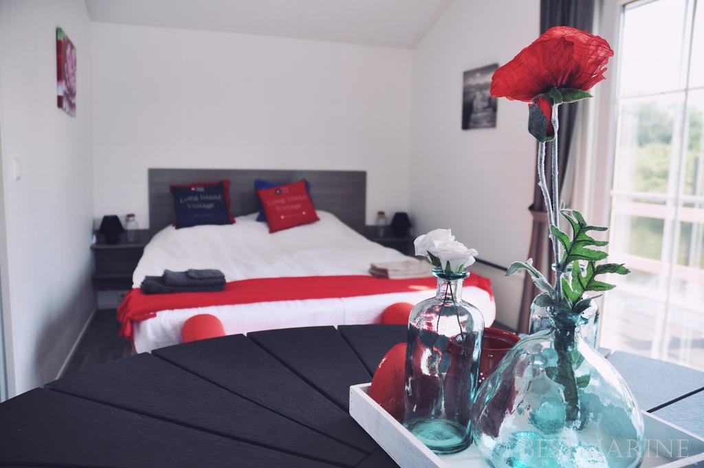 Bestmarine Waterchalets Flevo Marina Lelystad Room photo