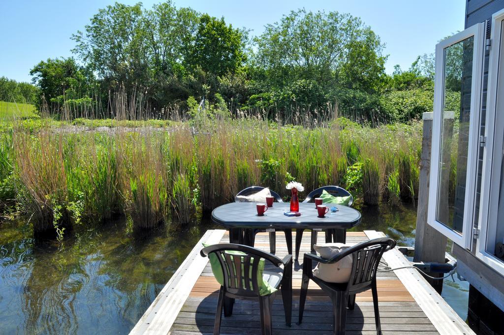 Bestmarine Waterchalets Flevo Marina Lelystad Room photo